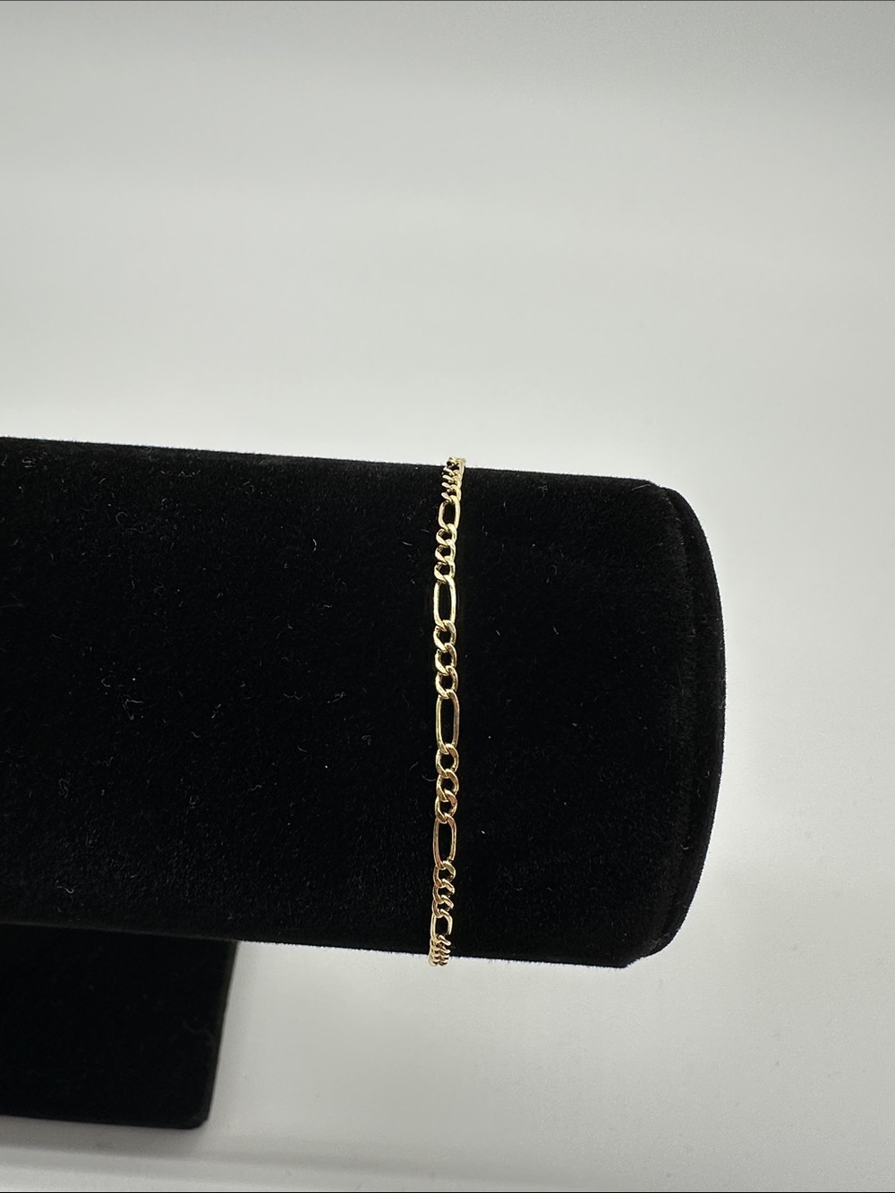 7” 1.9mm 10k Solid Gold Figaro Bracelet